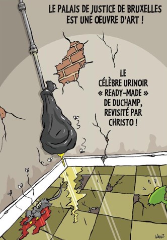 L’intérieur du Palais de justice aurait également besoin d’une bonne rénovation !