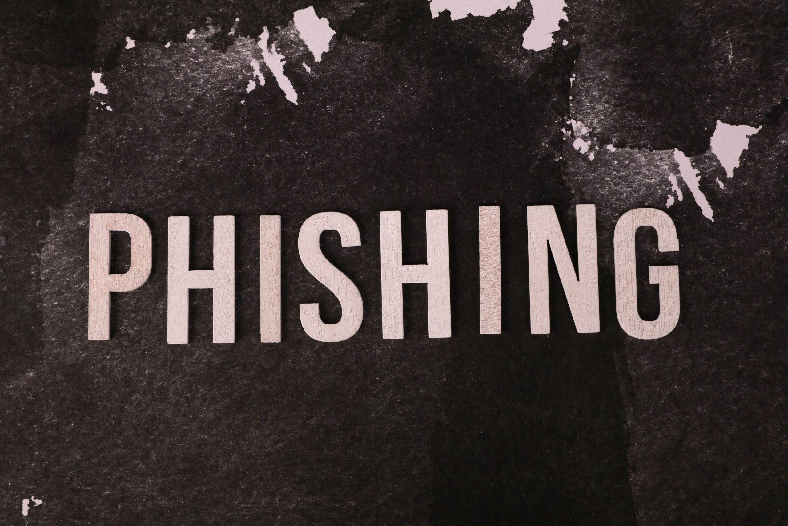Le client renforcé face au phishing ? “Ce n’est pas une révolution, mais la défense des banques se complique”